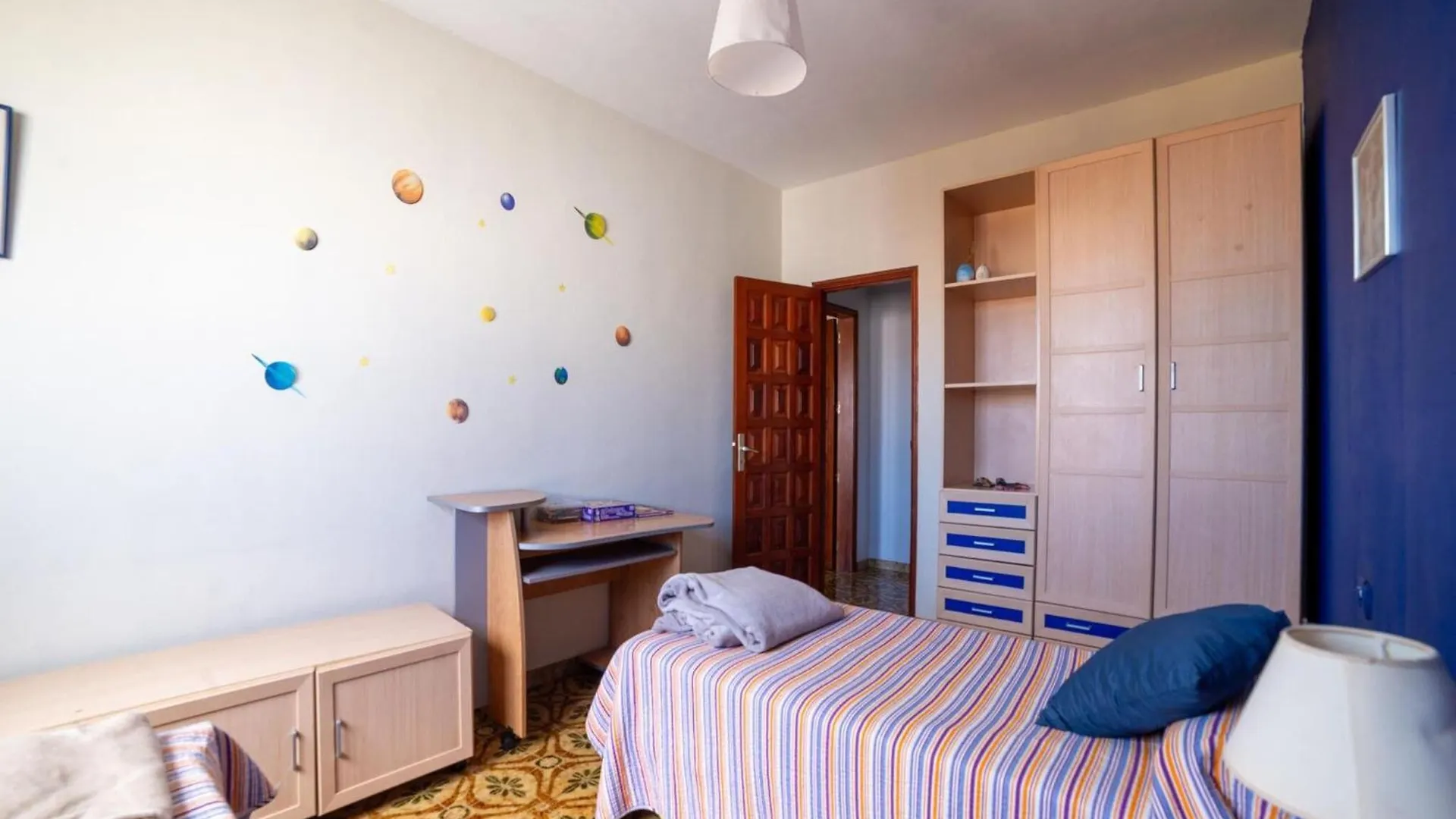 Vintage Style Holiday Home Near The Beach 로스실로스 스페인
