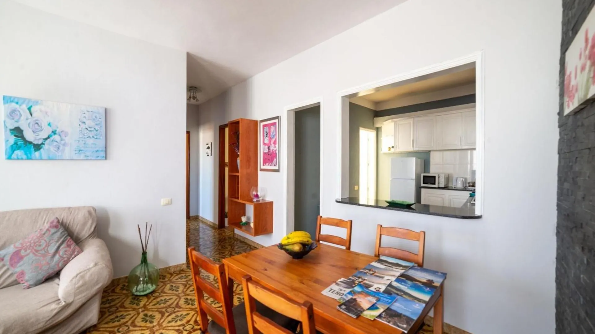 Vintage Style Holiday Home Near The Beach 로스실로스 스페인